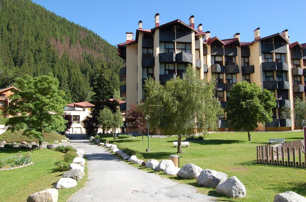 Apartment Grand Roc-3 By Interhome Chamonix Exteriör bild